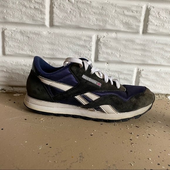 Used Reebok Classics. - Picture 2 of 5